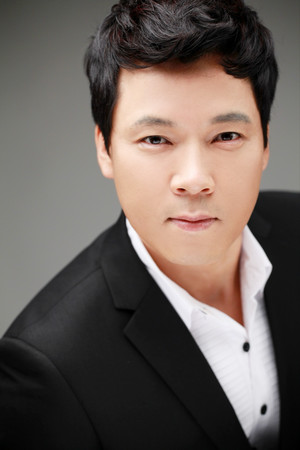 히든 싱어 진성편 우승자 김완준, 픽엔터테인먼트와 손잡고 팬들과 소통 나서
